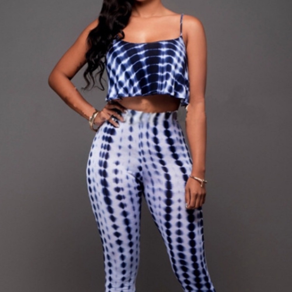Two-piece blue tye dye set